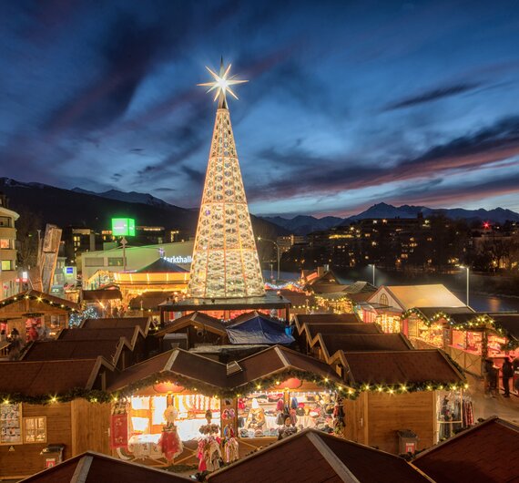 Christkindlmarkt Marktplatz | © © Innsbruck Tourismus / Danijel Jovanovic