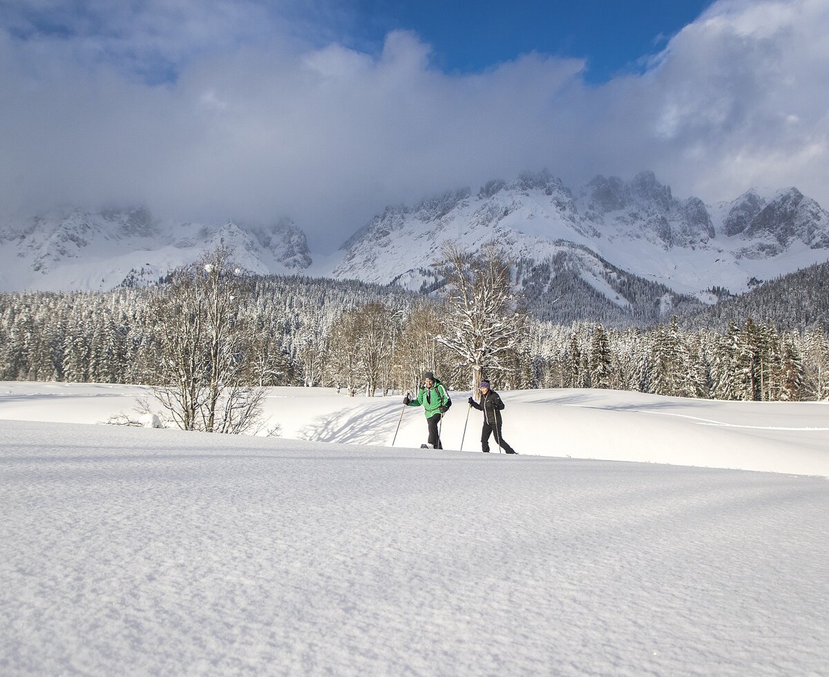 Schneeschuhwanderung | © Urlaub am Bauernhof - TVB Wilder Kaiser/Roland Defranseco Schneeschuhwanderung | © Urlaub am Bauernhof - TVB Wilder Kaiser/Roland Defranseco