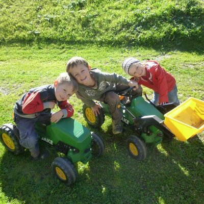 I bambini giocano