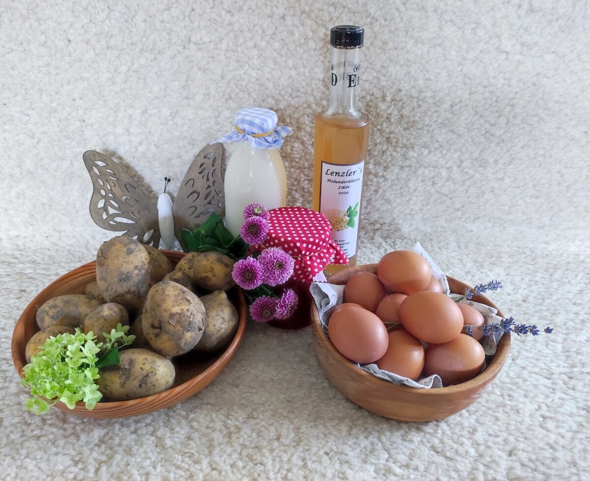 I nostri prodotti agricoli: latte, uova, patate, marmellate e sciroppi